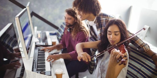 How Music Studio Software Boosts Efficiency and Tracks Student Growth